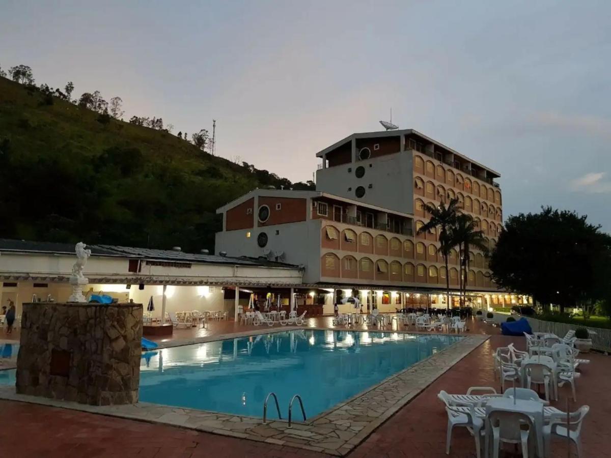 Agradavel Flat - Cavalinho Branco - Aguas De Lindoia Lägenhet Exteriör bild