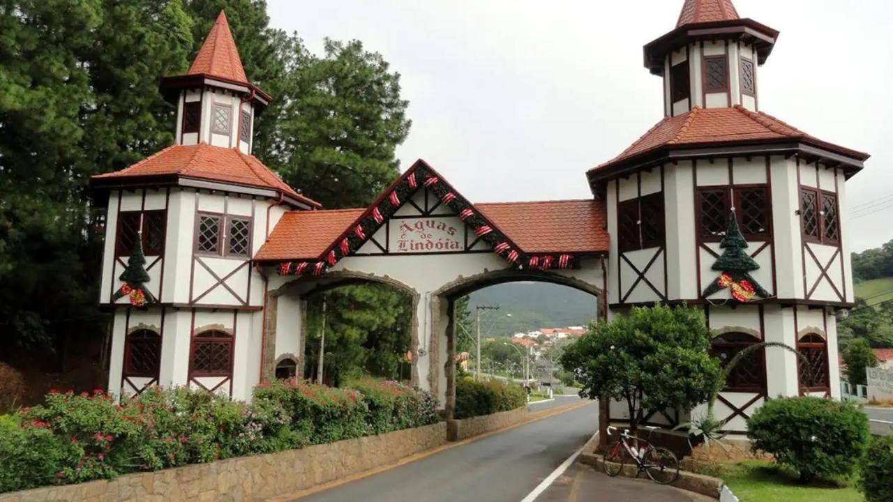 Agradavel Flat - Cavalinho Branco - Aguas De Lindoia Lägenhet Exteriör bild