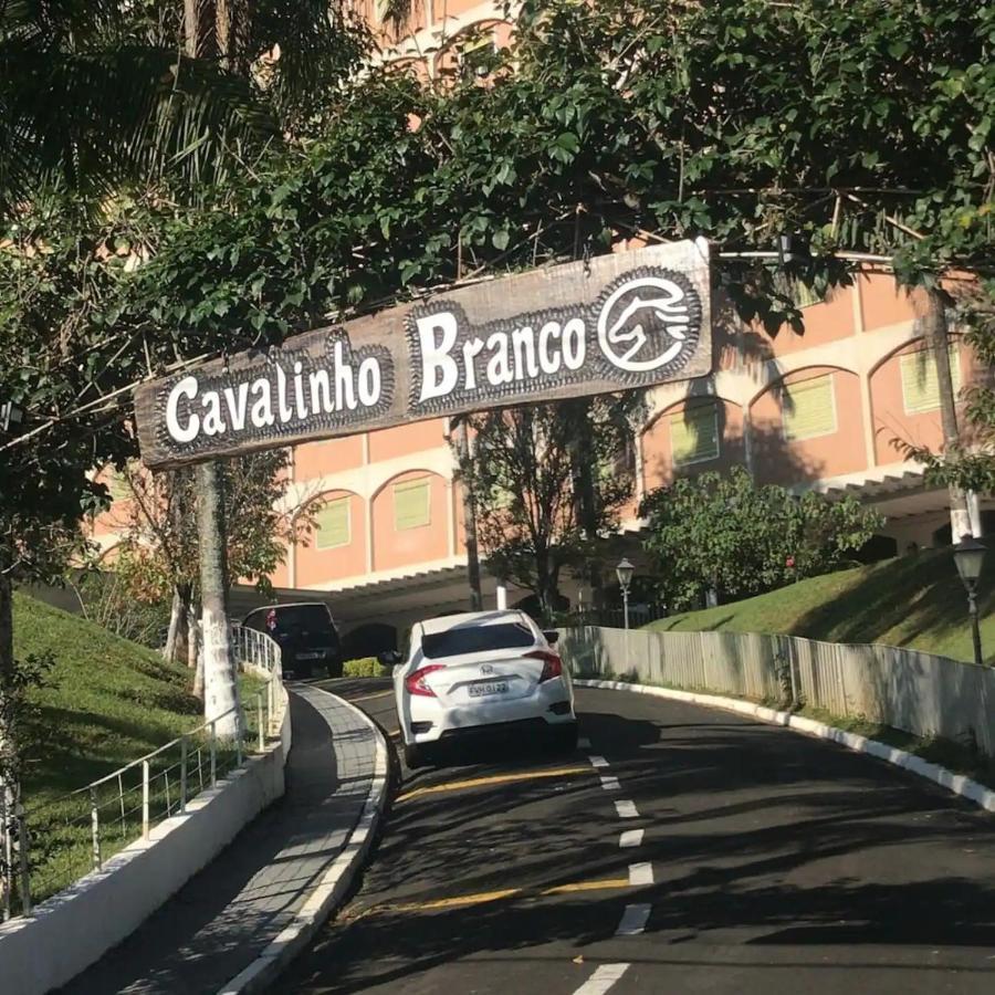 Agradavel Flat - Cavalinho Branco - Aguas De Lindoia Lägenhet Exteriör bild